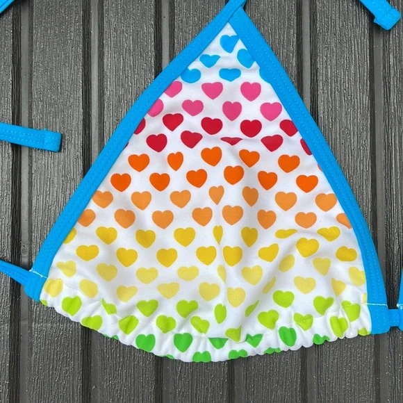Inmocean - Rainbow Hearts Bikini Top - XL - Picture 4 of 13